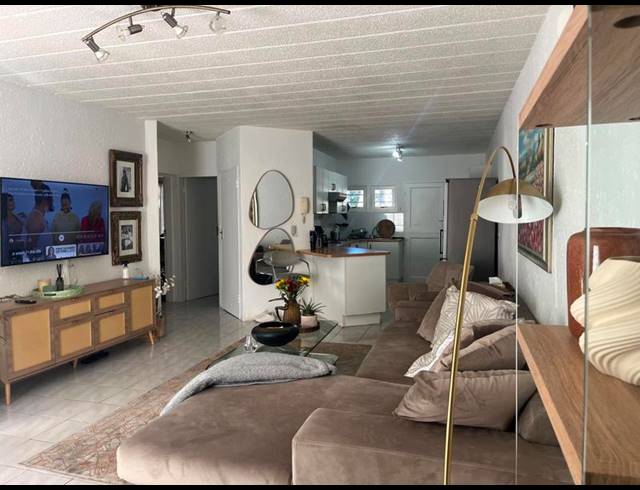 2 BEDROOM PROPERTY TO RENT IN SANDTON CBD